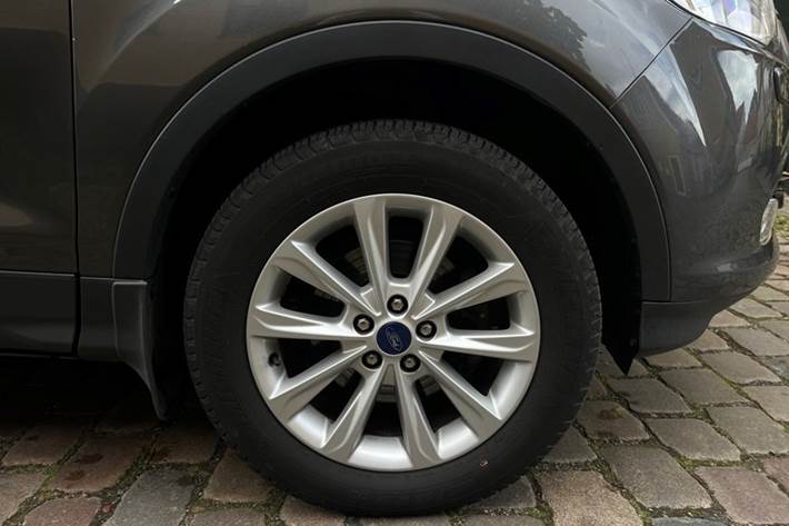 undefined Ford Kuga fra 2016