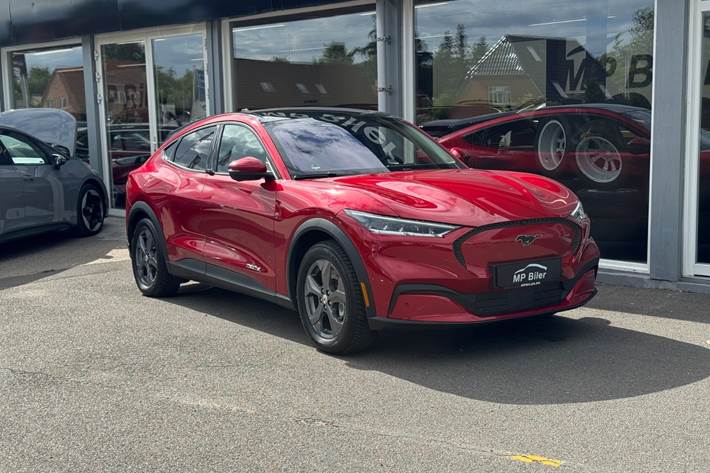 Grå Ford Mustang Mach-E fra 2021
