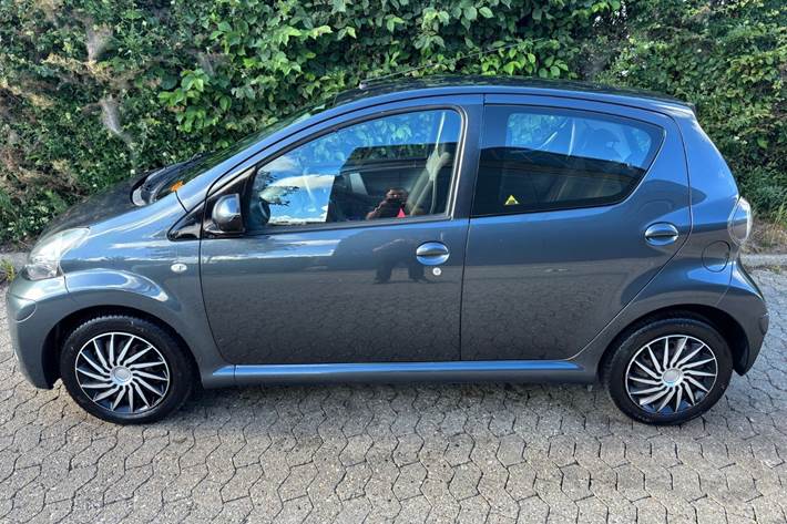 undefined Toyota Aygo fra 2012