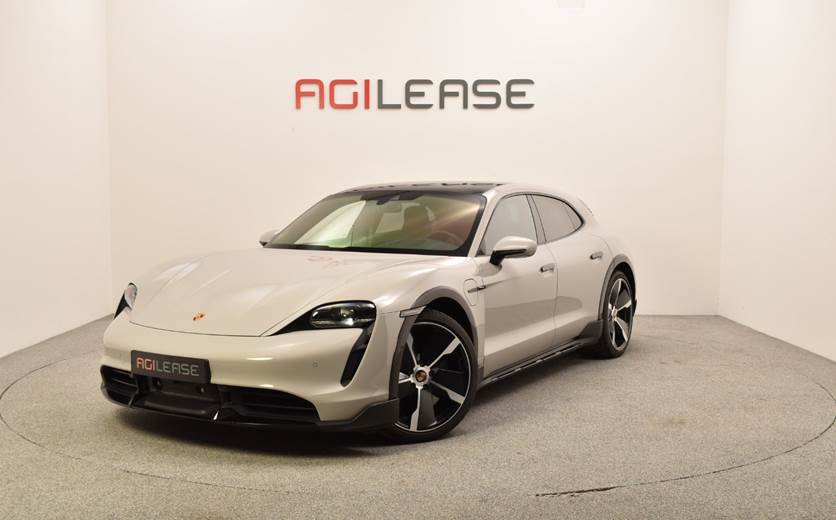 Porsche Taycan Turbo S Performance+ Cross Turismo