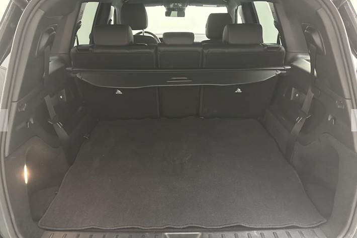 Sort Mercedes EQB250+ fra 2024