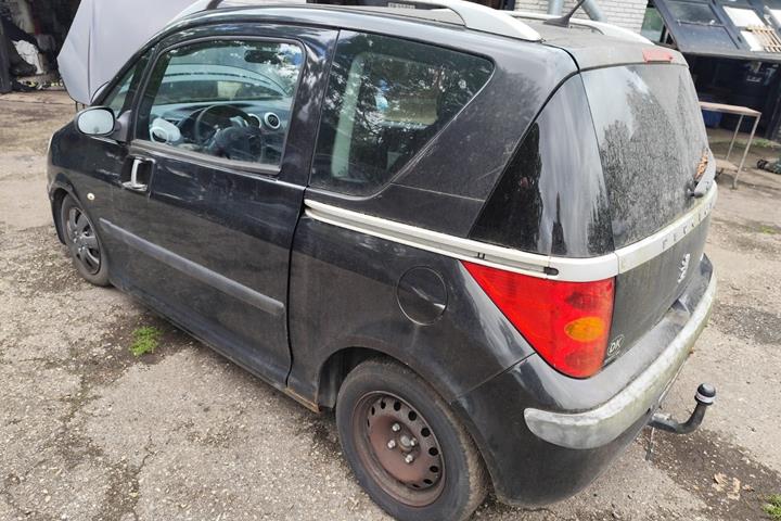 undefined Peugeot 1007 fra 2005