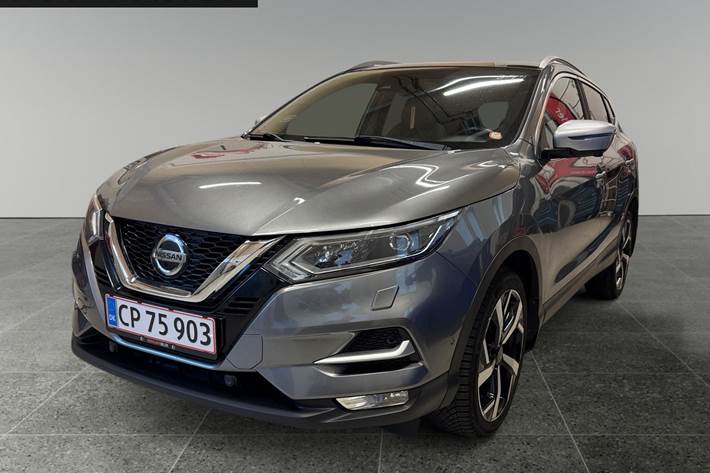 Sølv Nissan Qashqai fra 2018