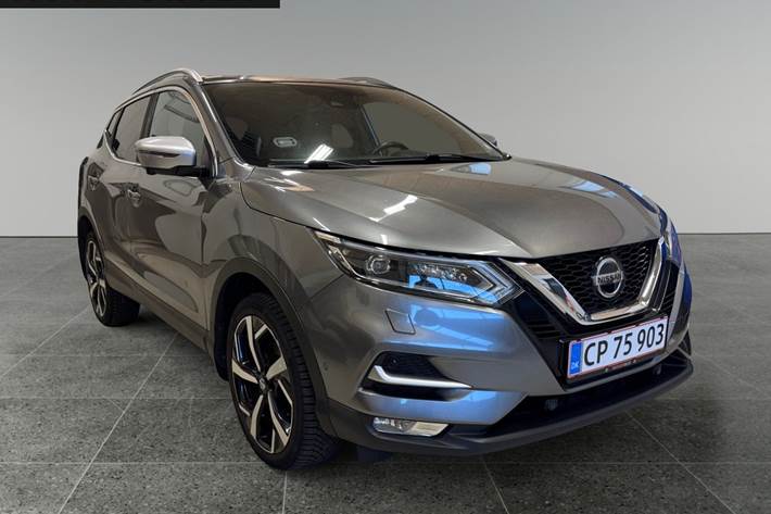 Sølv Nissan Qashqai fra 2018