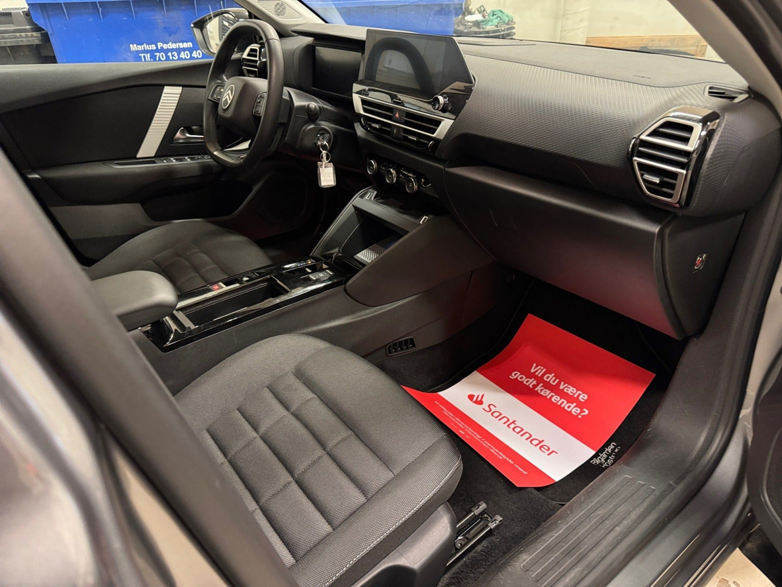 Grå Citroën ë-C4 fra 2025