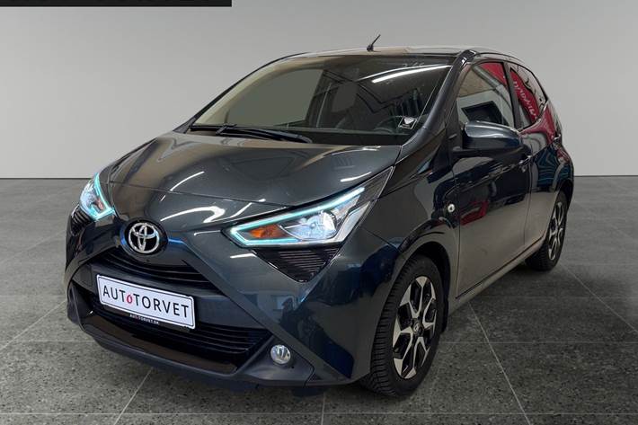 Sort Toyota Aygo fra 2021
