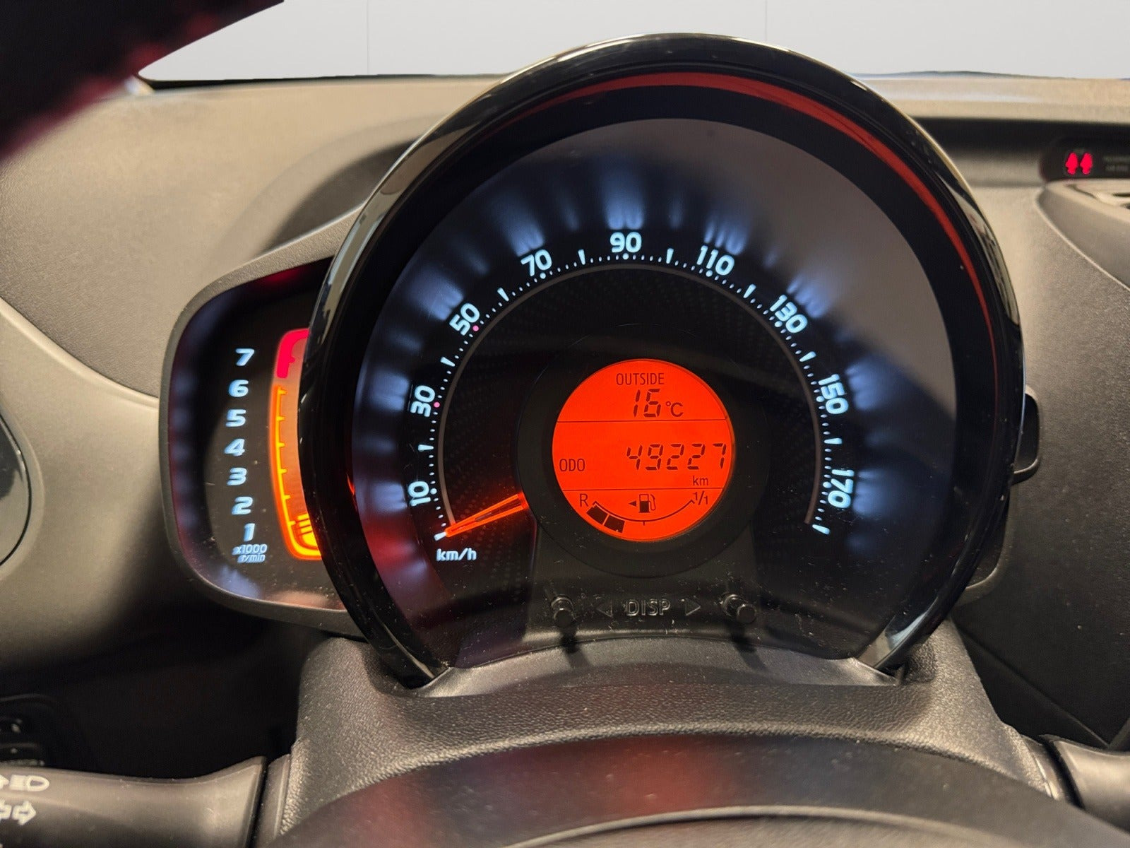 Sort Toyota Aygo fra 2021