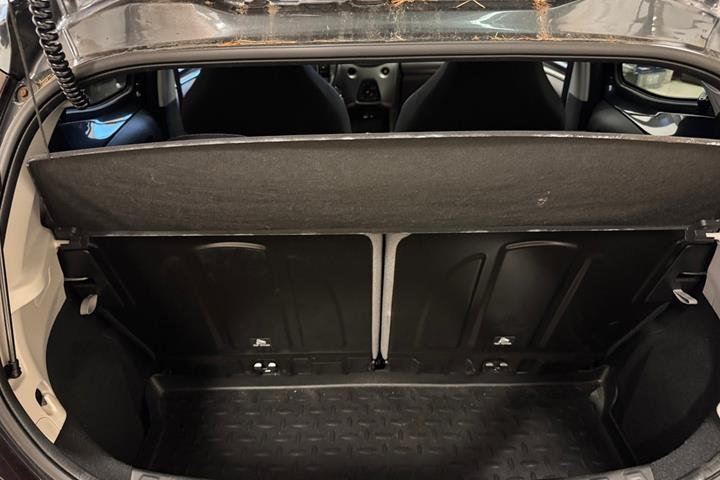 Sort Toyota Aygo fra 2021