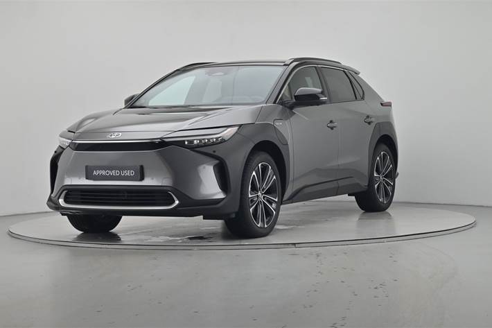 Grå Toyota BZ4X fra 2024