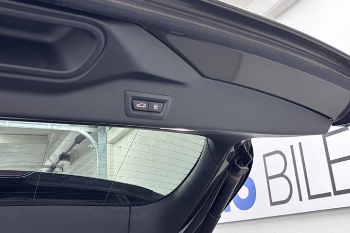Brun BMW X5 fra 2024