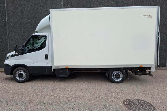 Hvid Iveco Daily fra 2016