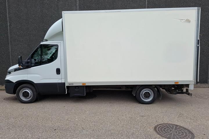 Hvid Iveco Daily fra 2016
