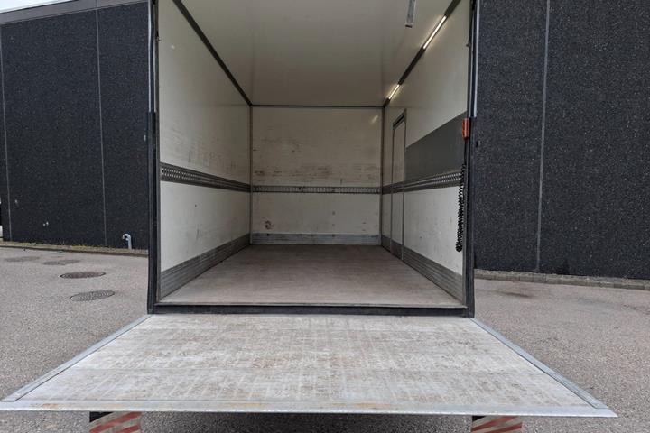 Hvid Iveco Daily fra 2016