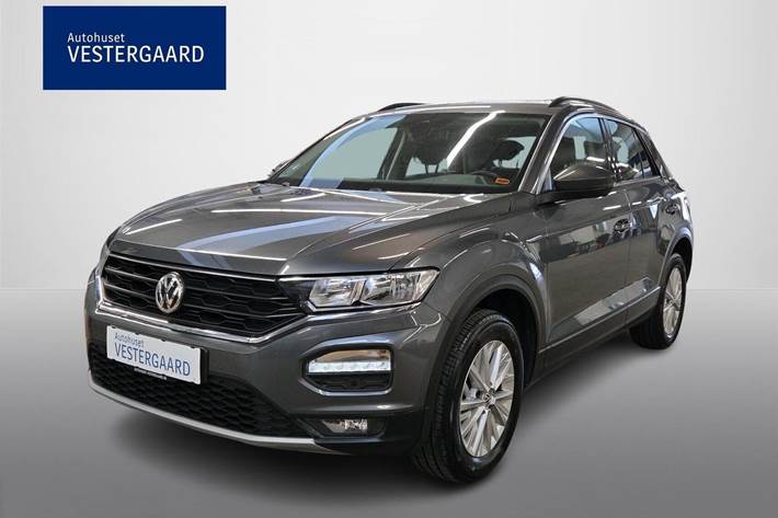 Grå VW T-Roc fra 2020 set udefra