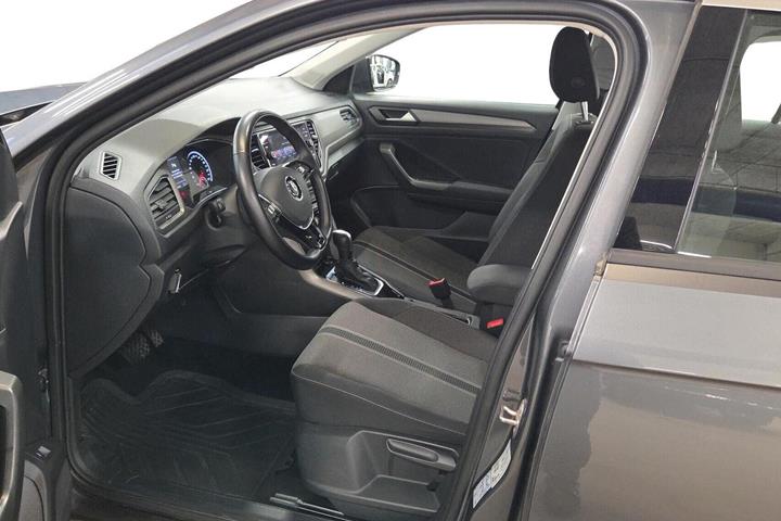 Grå VW T-Roc fra 2020