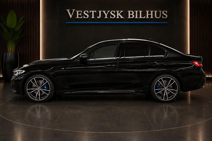 undefined BMW 330e fra 2019