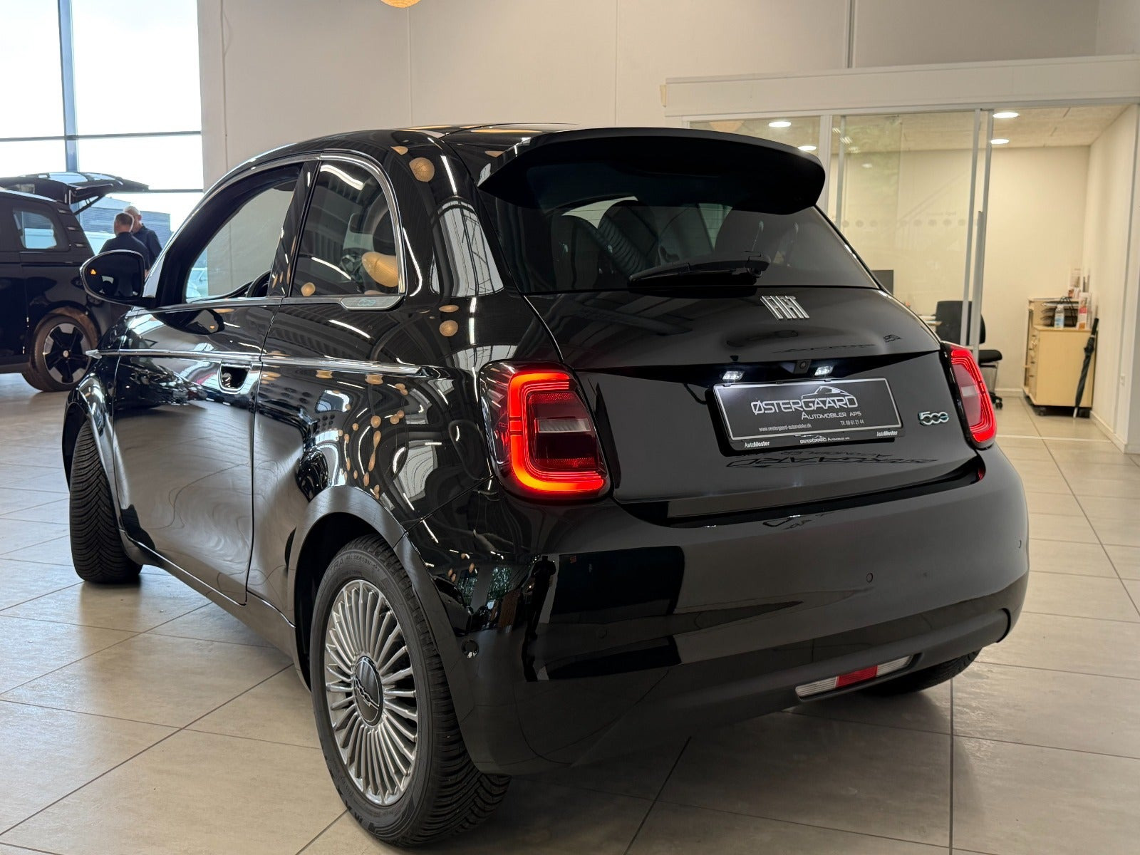 Sort Fiat 500e fra 2023