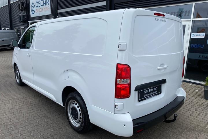 Hvid Peugeot Expert fra 2021