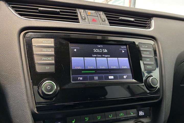 Hvid Skoda Octavia fra 2014