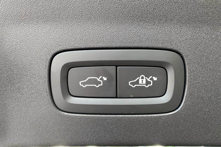 Sort Polestar 2 fra 2023