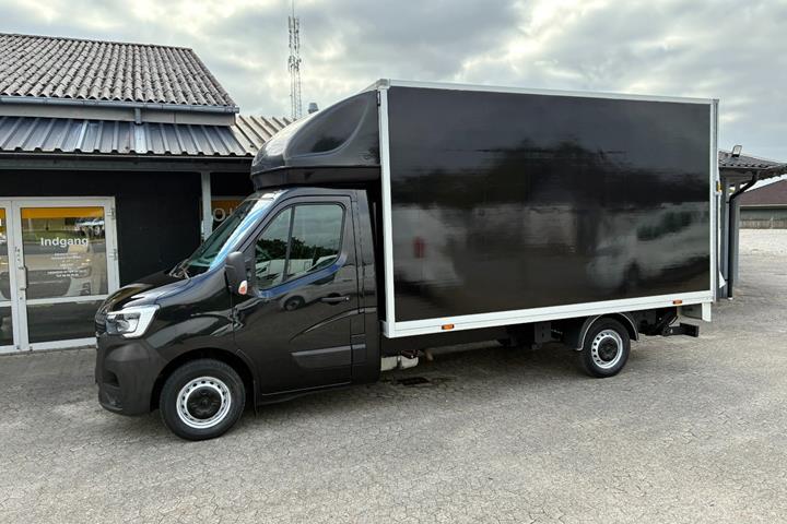 Sort Renault Master IV T35 fra 2022