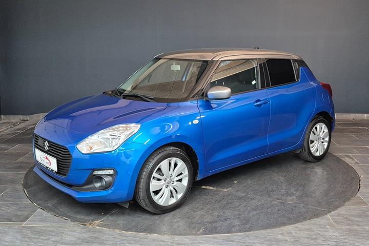 Blå Suzuki Swift fra 2019
