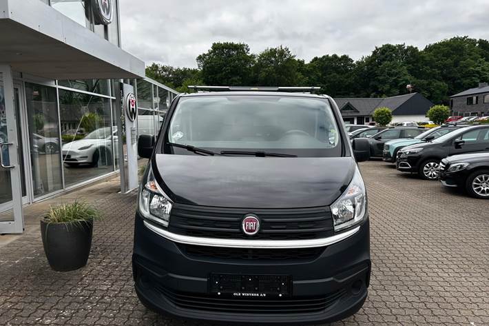 Sort Fiat Talento fra 2018