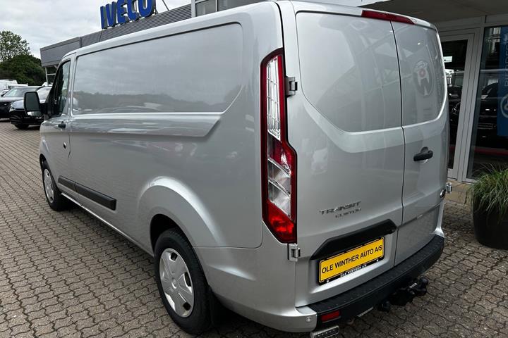 Sølv Ford Transit Custom 300 L2 fra 2019