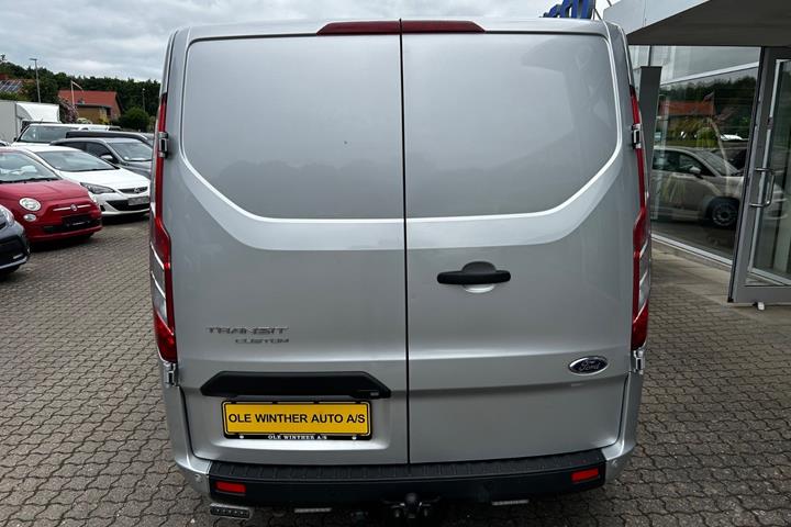 Sølv Ford Transit Custom 300 L2 fra 2019