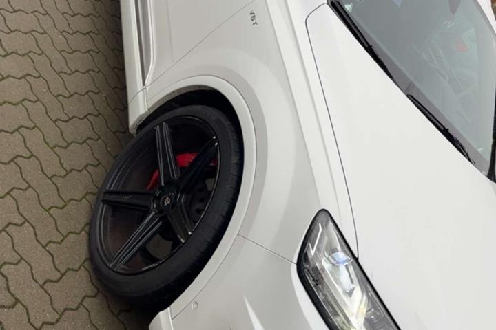 Hvid Audi SQ7 fra 2016