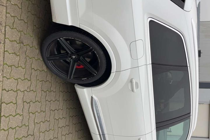 Hvid Audi SQ7 fra 2016