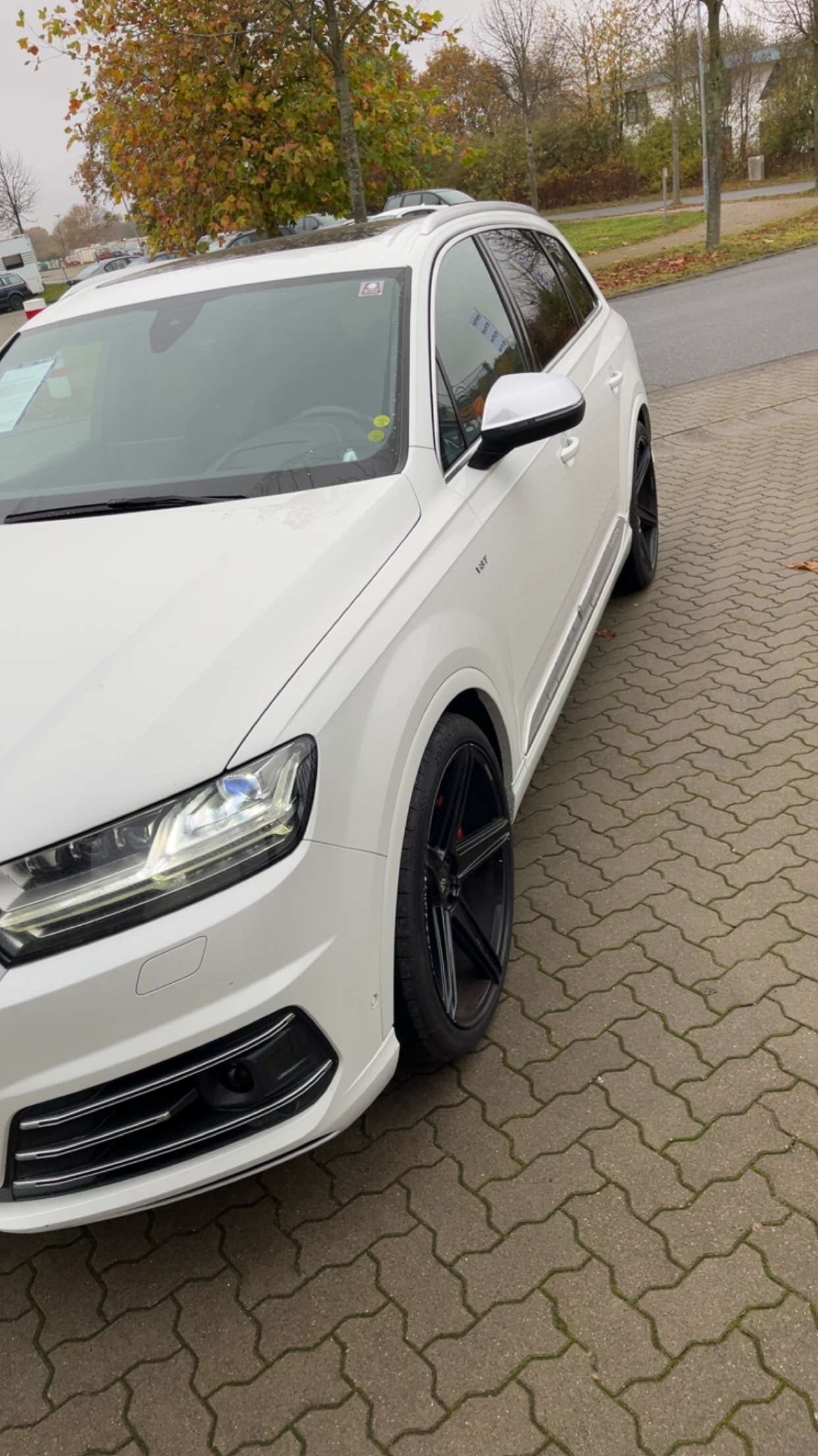 Hvid Audi SQ7 fra 2016