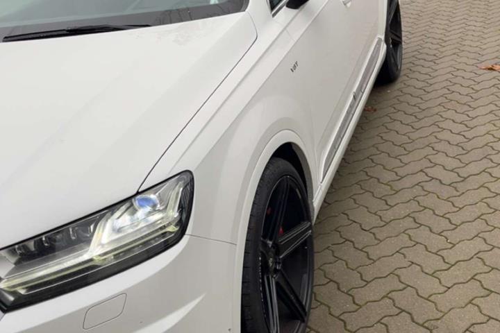 Hvid Audi SQ7 fra 2016