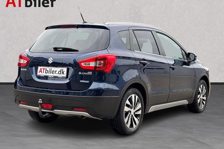 Blå Suzuki S-Cross fra 2021