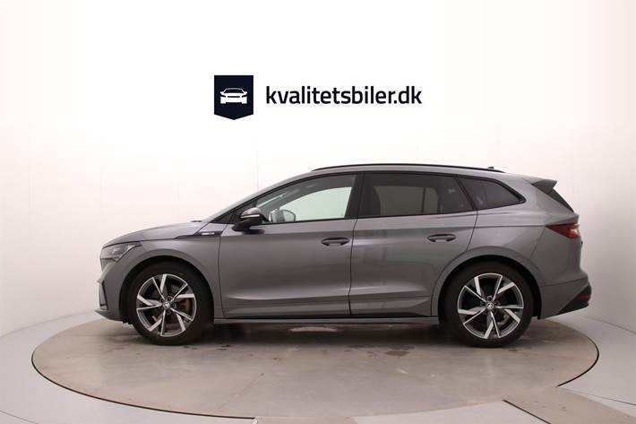 Grå Skoda Enyaq fra 2023