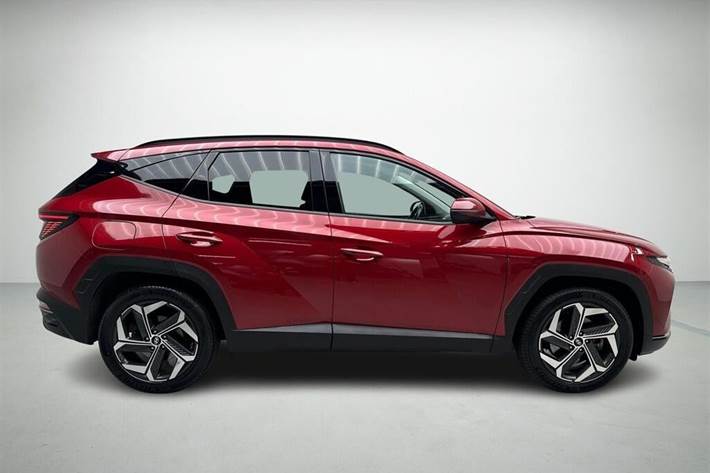 Rød Hyundai Tucson fra 2023
