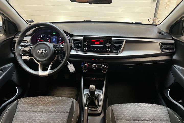 Hvid Kia Rio fra 2017