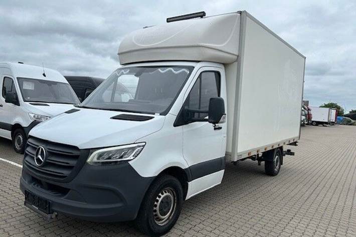Hvid Mercedes Sprinter 316 fra 2020