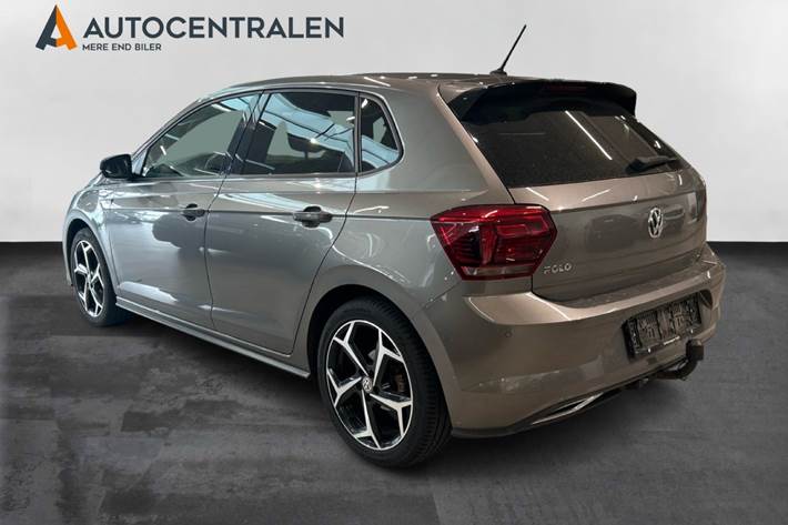 Gul VW Polo fra 2019