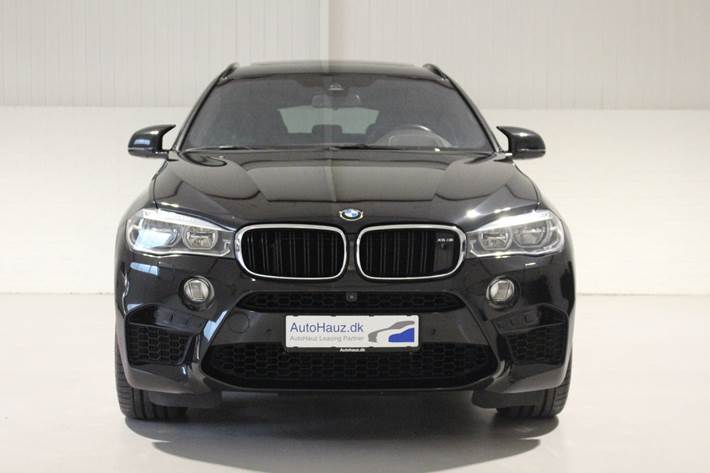Sort BMW X6 fra 2017