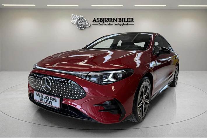 Rød Mercedes CLA250+ fra 2026