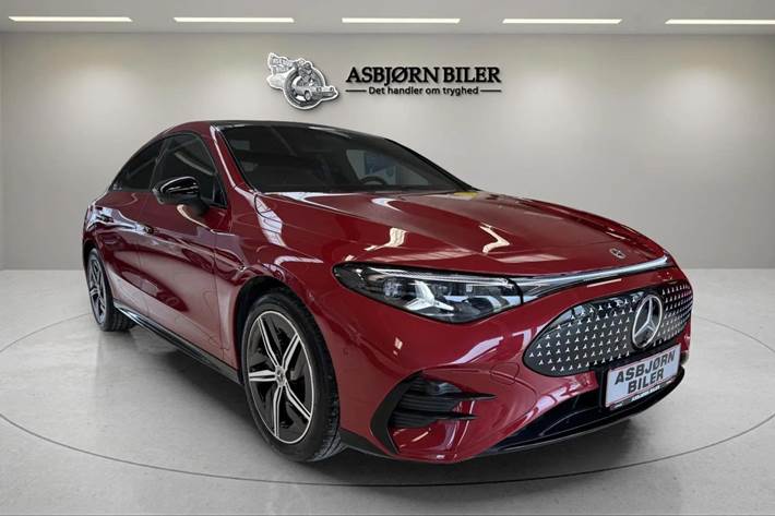 Rød Mercedes CLA250+ fra 2026