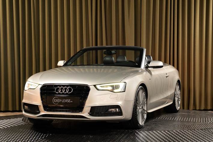 Orange Audi A5 fra 2012