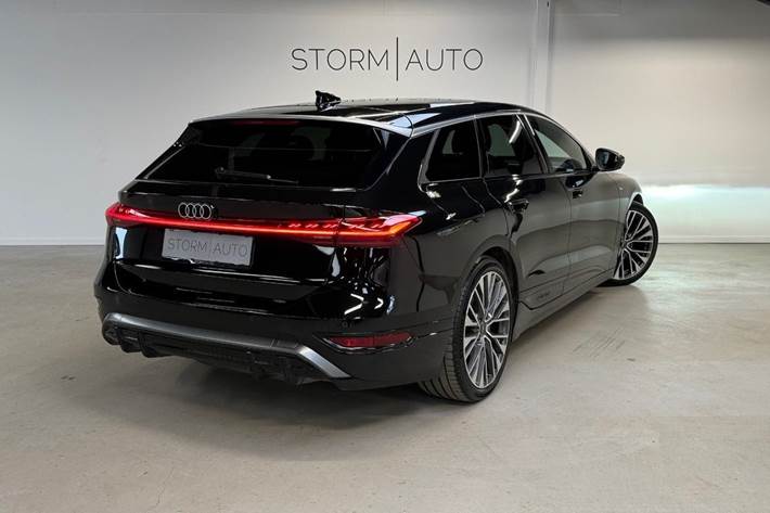 Sort Audi A6 e-tron fra 2025