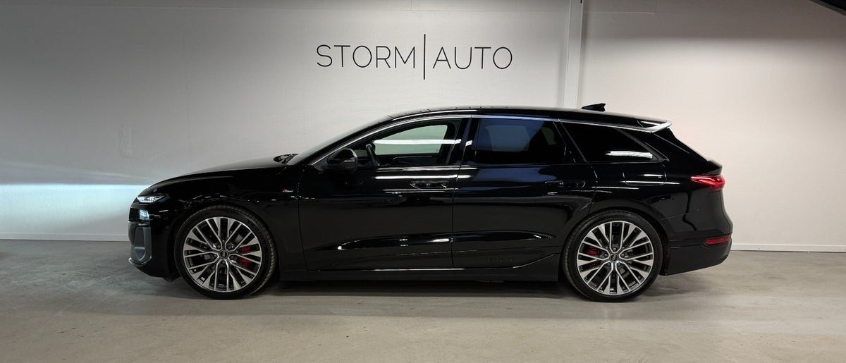 Sort Audi A6 e-tron fra 2025