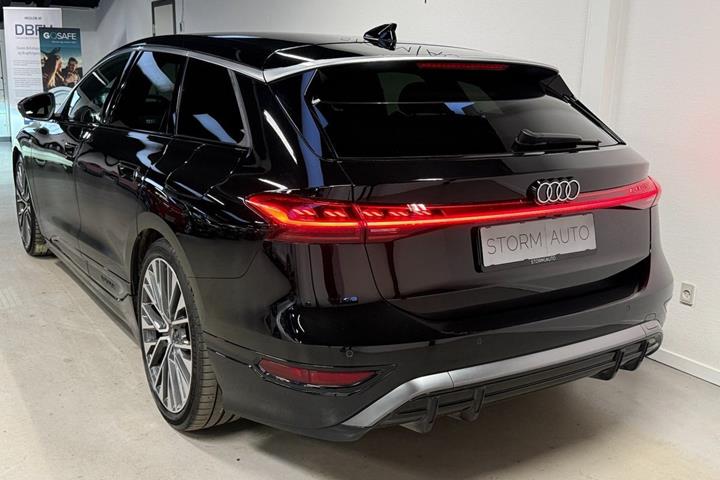 Sort Audi A6 e-tron fra 2025