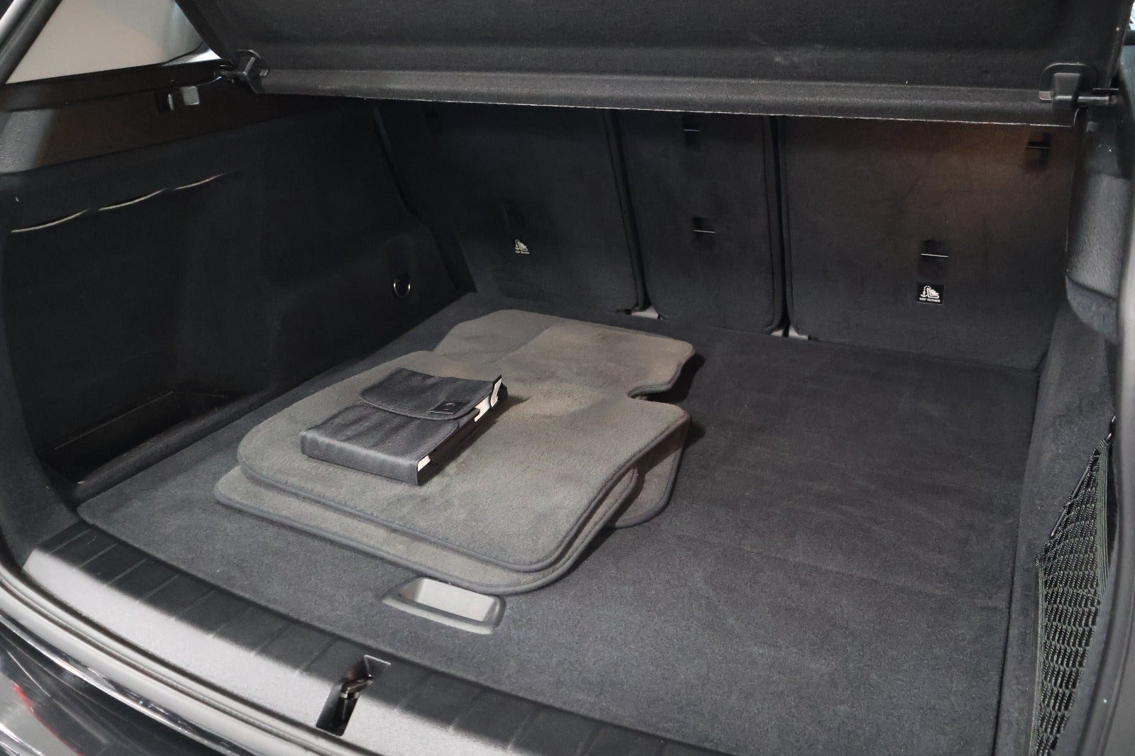 Sort BMW X1 fra 2018