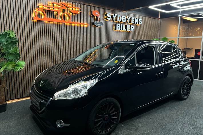 undefined Peugeot 208 fra 2015