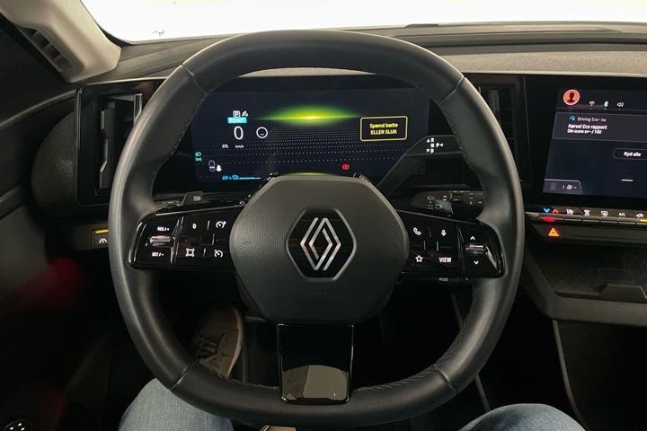Grå Renault Megane E-Tech fra 2023
