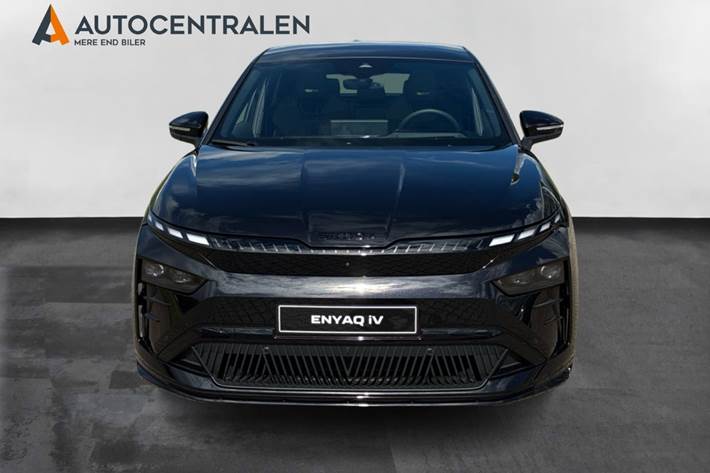 Sort Skoda Enyaq fra 2026